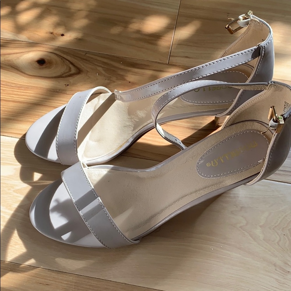 nude heels